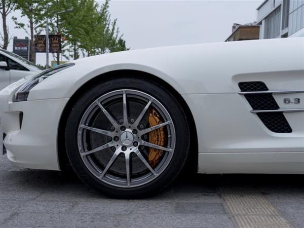 SLSAMG 2011 SLS AMG