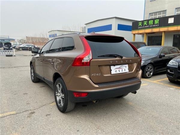 ֶXC60() 2013 T5 ʰ