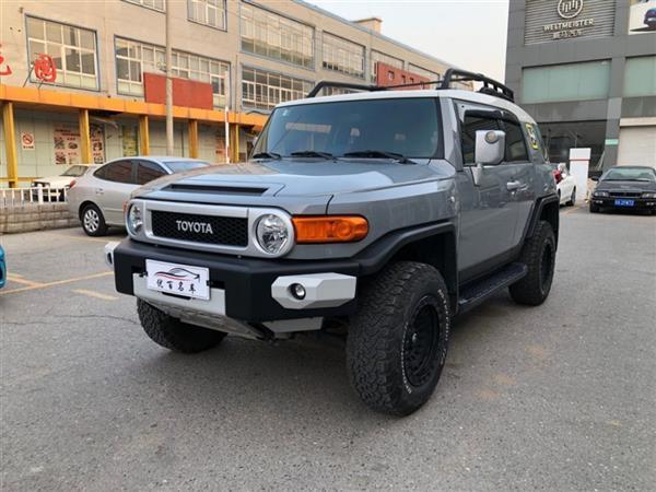 FJ · 2019 4.0L Զ