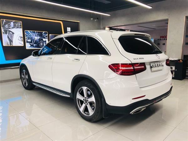 GLC 2017 GLC 260 4MATIC 