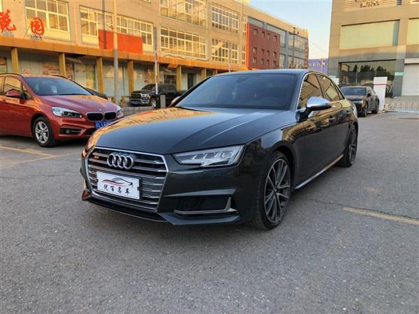 µS4 2018 S4 3.0TFSI