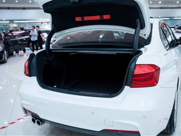 3ϵ 2019 320i 2.0T һ M˶װ