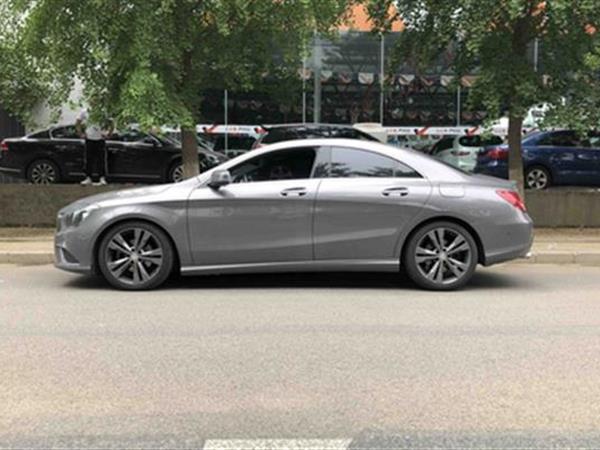 CLA 2016 1.6T Ŀ 200 