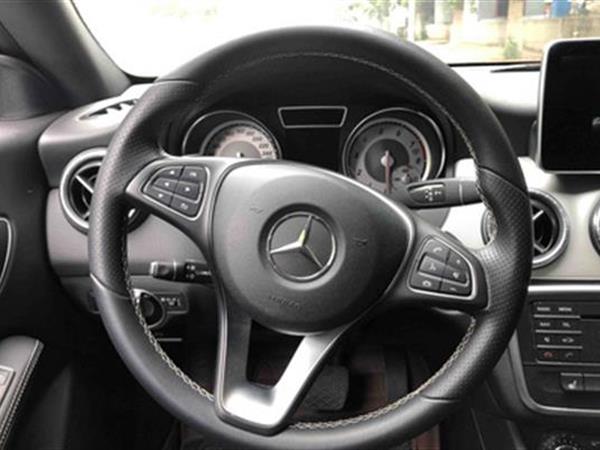 CLA 2016 1.6T Ŀ 200 