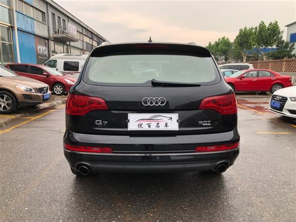 µQ7 2011 3.0 TFSI (200kW)