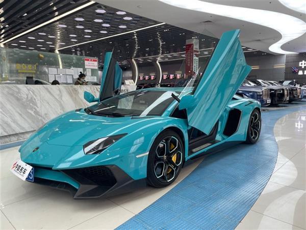 Aventador 2011 LP 700-4