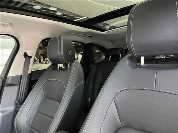 ݱF-PACE 2018 Ŀ 2.0T R-Sport˶