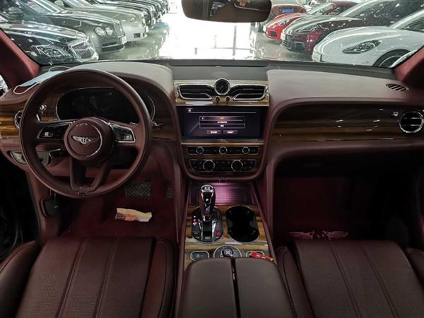 Խ 2021 4.0T V8