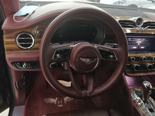 Խ 2021 4.0T V8