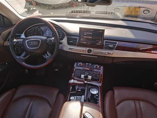 µA8 2012 A8L 6.3 FSI W12 quattro