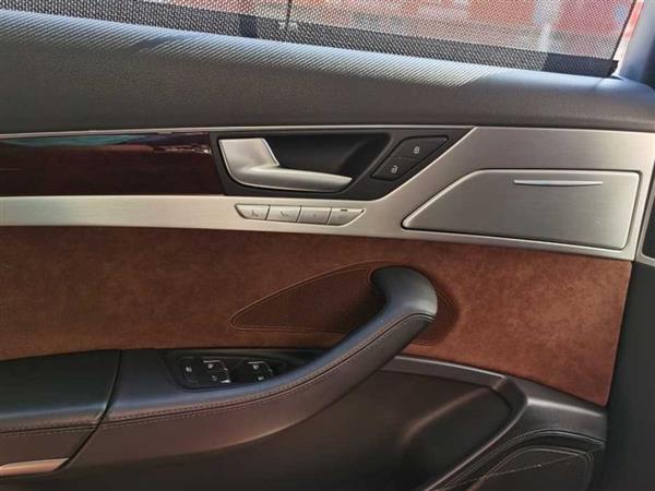 µA8 2012 A8L 6.3 FSI W12 quattro