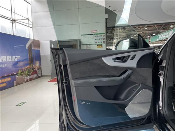 µQ8 2019 55 TFSI ѡ
