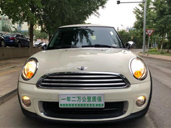 MINI 2013 ONE 