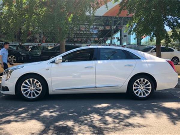 XTS 2018 28T Ӣ