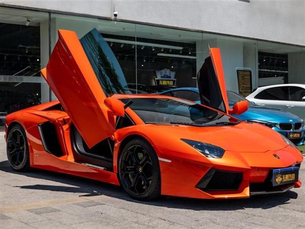 Aventador 2011 LP 700-4