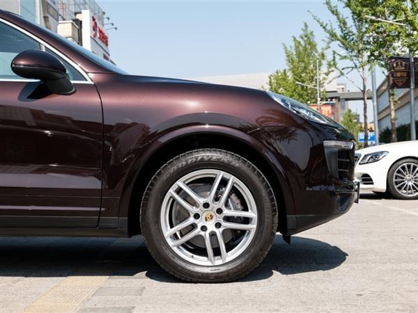 Cayenne 2016 Cayenne Platinum Edition 3.0T