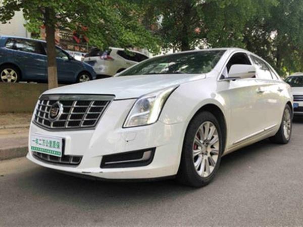 XTS 2013 28T 