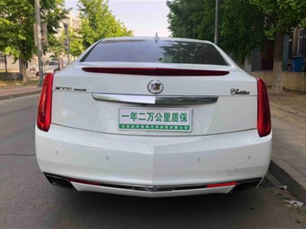 XTS 2013 28T 