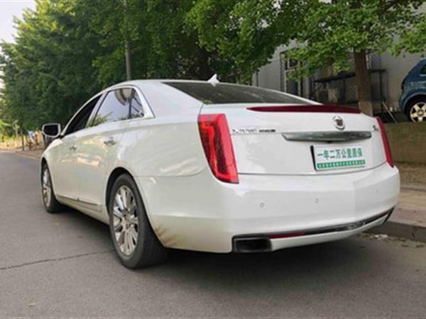 XTS 2013 28T 