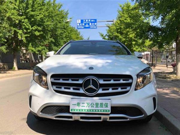 GLA 2018 GLA 200 а