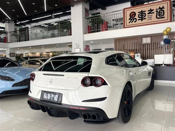 GTC4Lusso 2017 3.9T V8