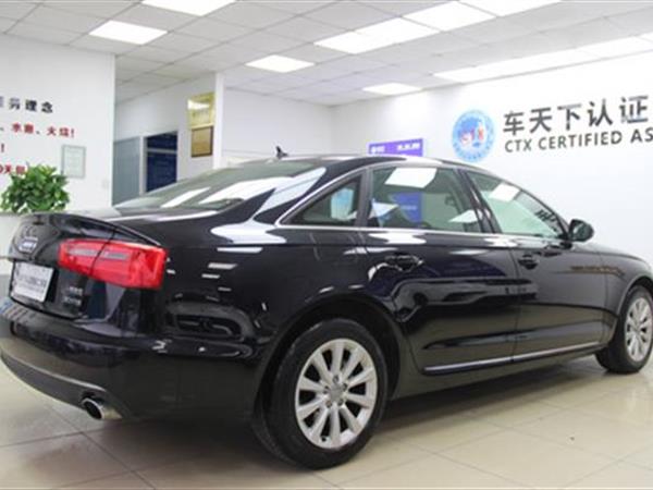 µA6L 2015 30 FSI 