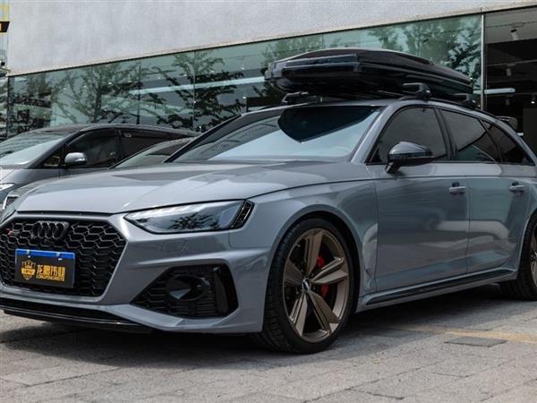 µRS 4 2020 RS 4 2.9T Avant