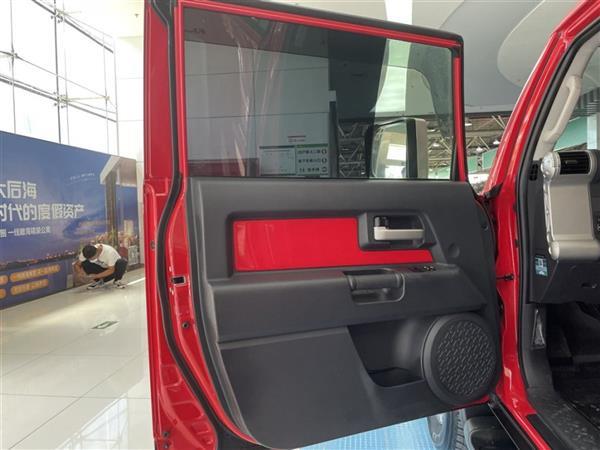 FJ · 2019 4.0L ж