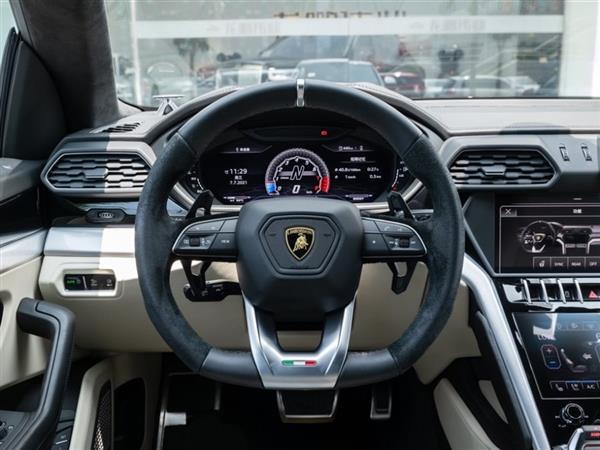 Urus 2018 4.0T V8