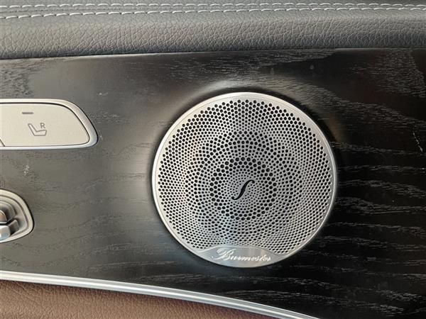 E 2019 Ŀ E 300 L ˶