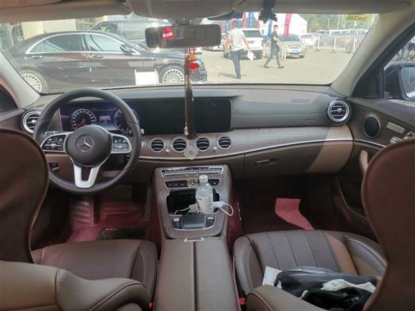 E 2019 E 300 L ʱ