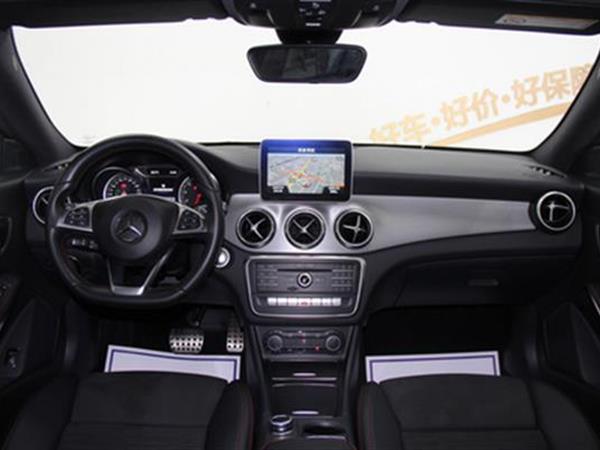 CLA 2017 Ŀ CLA 220 4MATIC