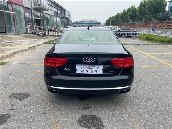 µA8 2012 A8L 45 TFSI quattro