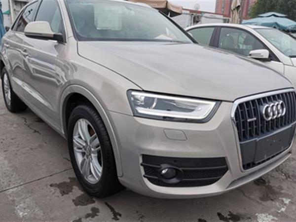 µQ3 2015 35 TFSI quattro 