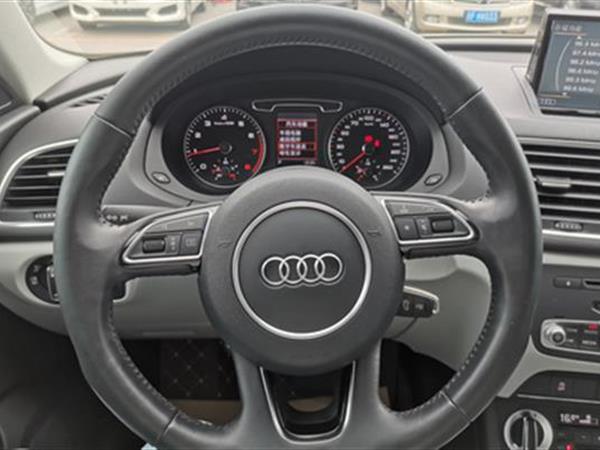 µQ3 2015 35 TFSI quattro 