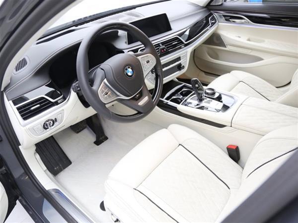 7ϵ 2019 M760Li xDrive V12 װ