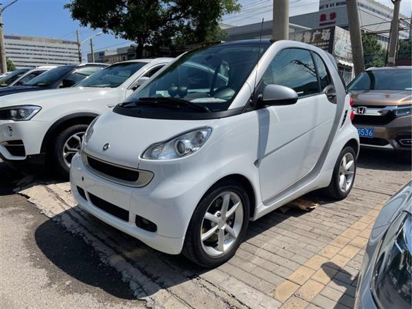 smart fortwo 2011 1.0T ر