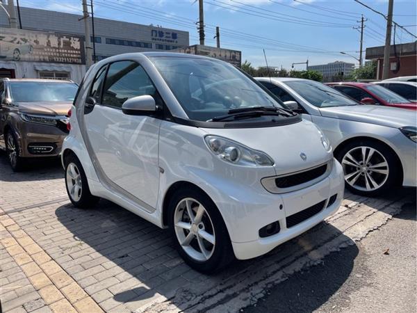 smart fortwo 2011 1.0T ر