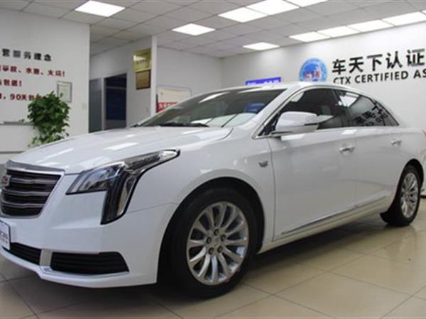 XTS 2018 28T 