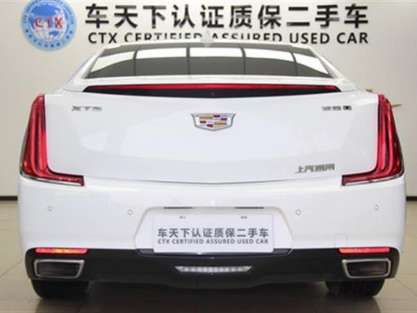 XTS 2018 28T 