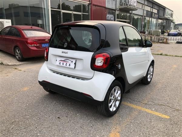 smart fortwo 2015 1.0L 52ǧӲ鶯