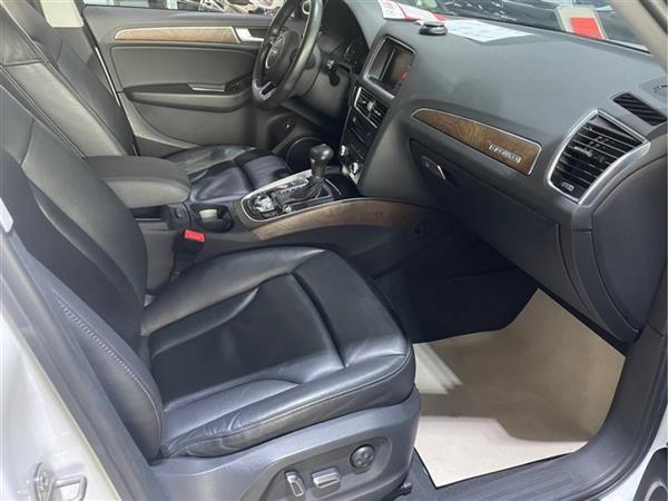 µQ5 2015 40 TFSI 