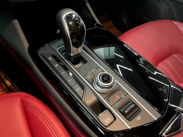 Levante 2019�� 3.0T ��׼�� ��V