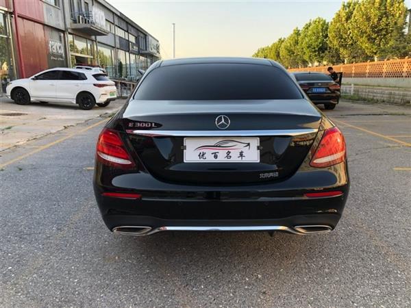 E 2018 Ŀ E 300 L 