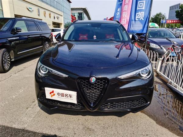 Stelvio 2017 2.0T 200HP 