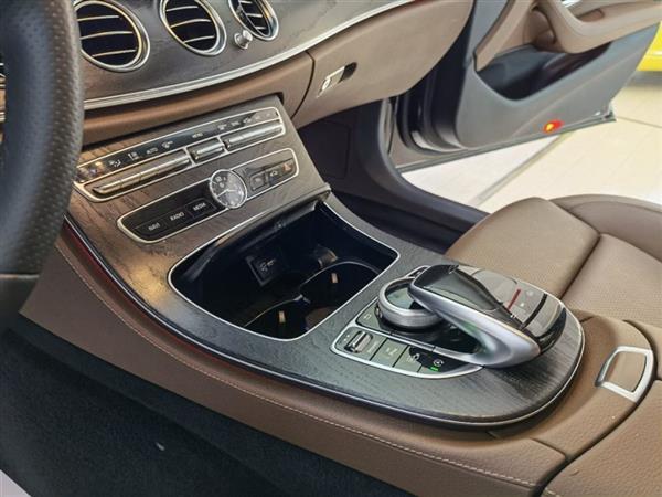 E 2018 Ŀ E 200 L ˶