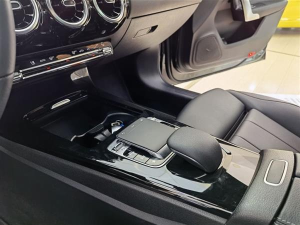 A 2019 A 200 L