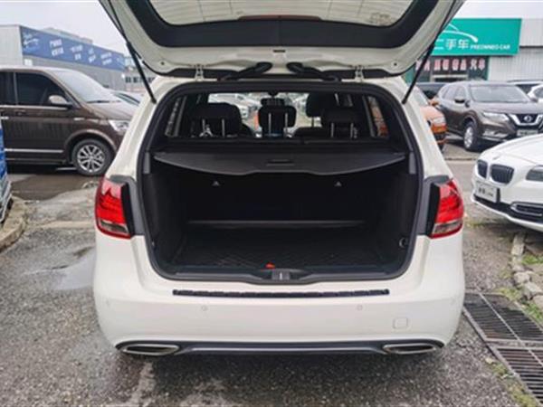 B 2018 B200 ʱ