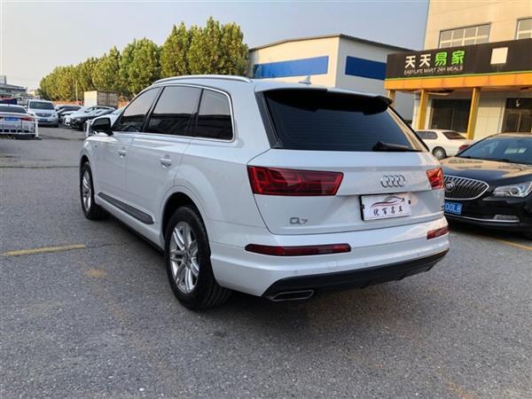 µQ7 2016 40 TFSI S line˶