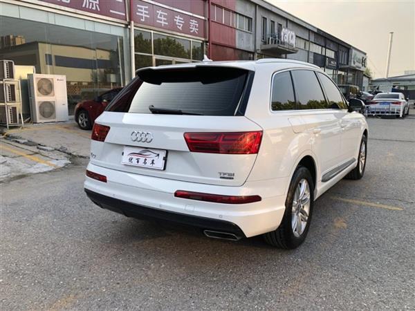 µQ7 2016 40 TFSI S line˶